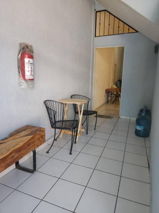 Small Studio Apt 5Min To Dt! Сіуатанехо Екстер'єр фото
